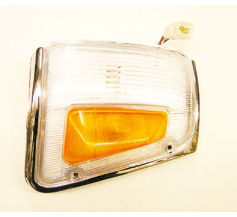 SIDE LAMP INDICATOR ASSEMBLY FRONT R/H