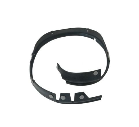 FRONT DOOR SHIELD RUBBER L/H (GENUINE)