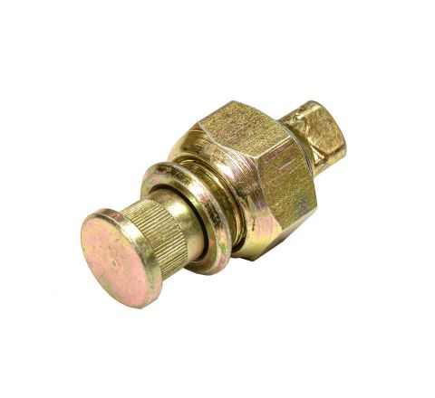 REAR WHEEL STUD R/H