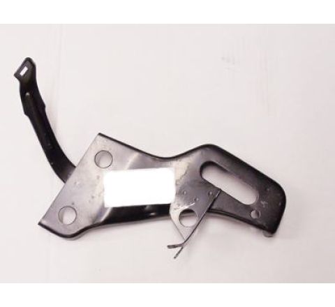 BUMPER BRACKET R/H