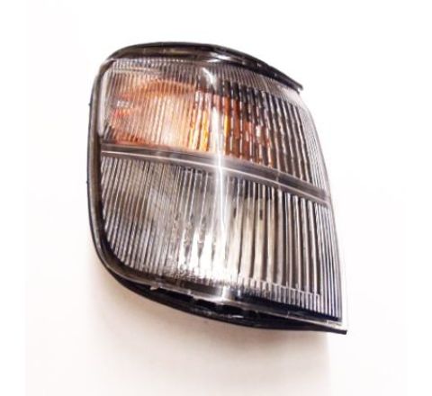 FRONT CORNER / SIDE LAMP R/H (CLEAR TOP LENS) (DEPO)
