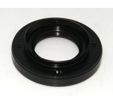 REAR DIFFERENTIAL PINION SEAL (38MM)