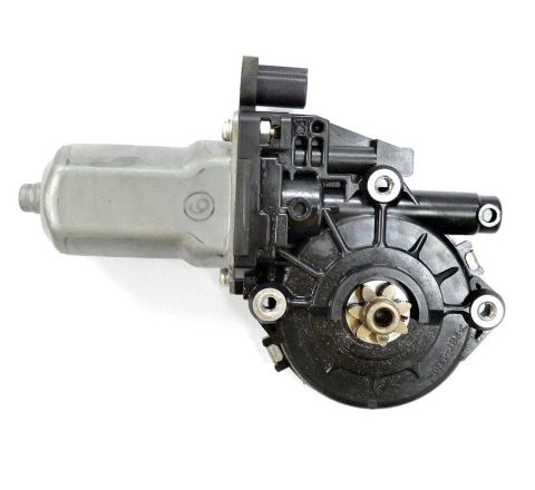 FRONT ELECTRIC WINDOW MOTOR R/H (GENUINE)