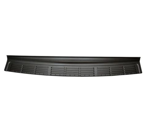 REAR BUMPER PLATE (GENUINE)