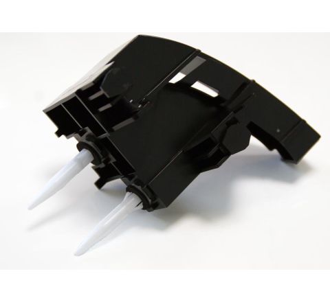 REAR BUMPER RETAINER UPPER R/H (GENUINE)
