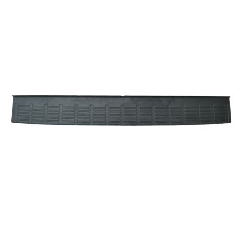 REAR BUMPER PLASTIC COVER (MIDDLE, BLACK)
