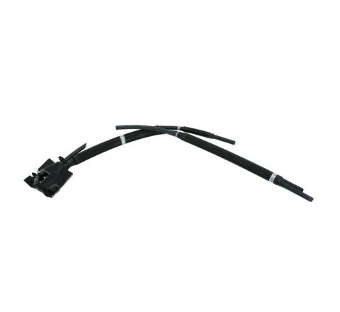 FRONT AXLE BREATHER HOSE (A) R/H (GENUINE)