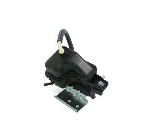 FRONT AXLE CASE BREATHER (GENUINE)