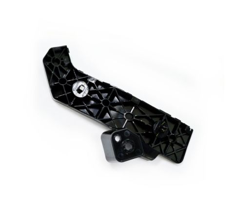 FRONT BUMPER SIDE TO WING RETAINER BRACKET L/H